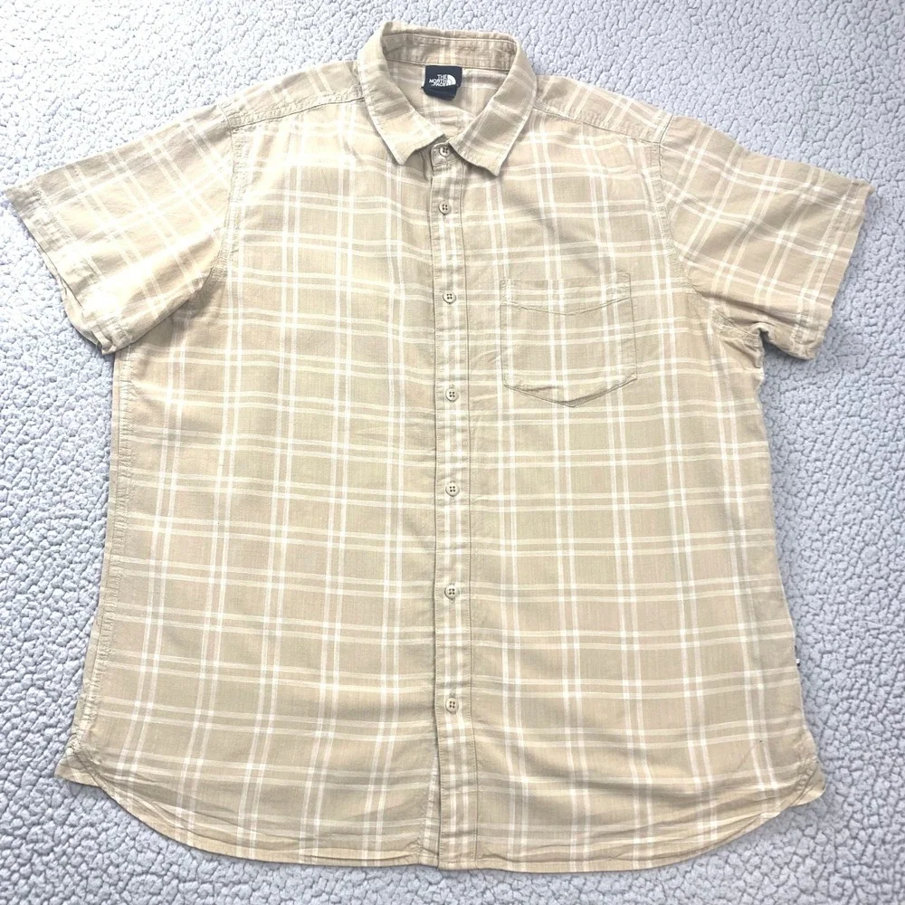 The North Face Button Down Mens XL Tan Plaid Short‎ Sleeve Cotton Pocket Shirt